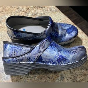 Dansko Women’s Clogs